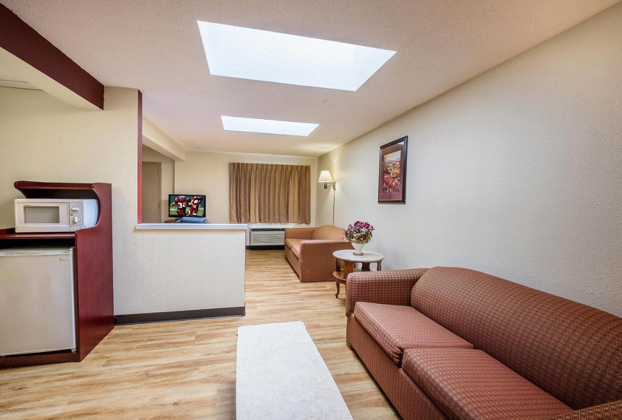 Red Roof Inn Hartford - ורנון מראה חיצוני תמונה
