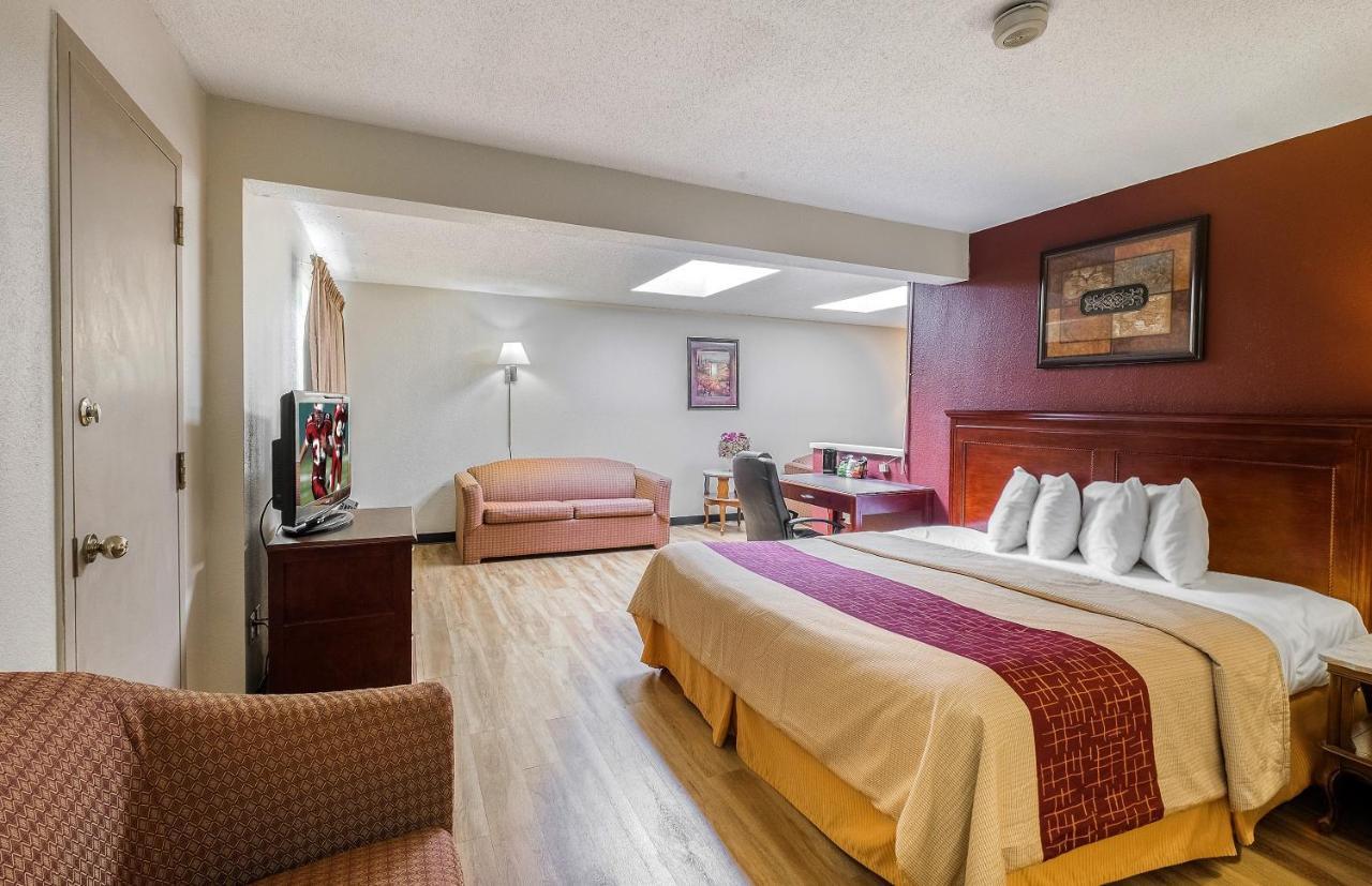 Red Roof Inn Hartford - ורנון מראה חיצוני תמונה